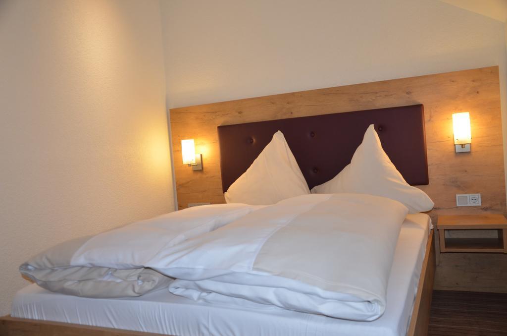 Hotel- Restaurant Poststuben Bensheim Room photo