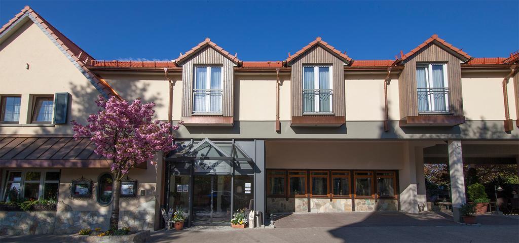 Hotel- Restaurant Poststuben Bensheim Exterior photo